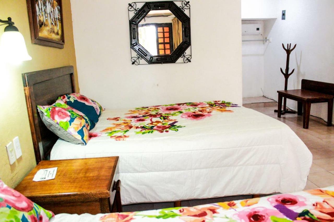 Hotel San Clemente فالادوليد المظهر الخارجي الصورة