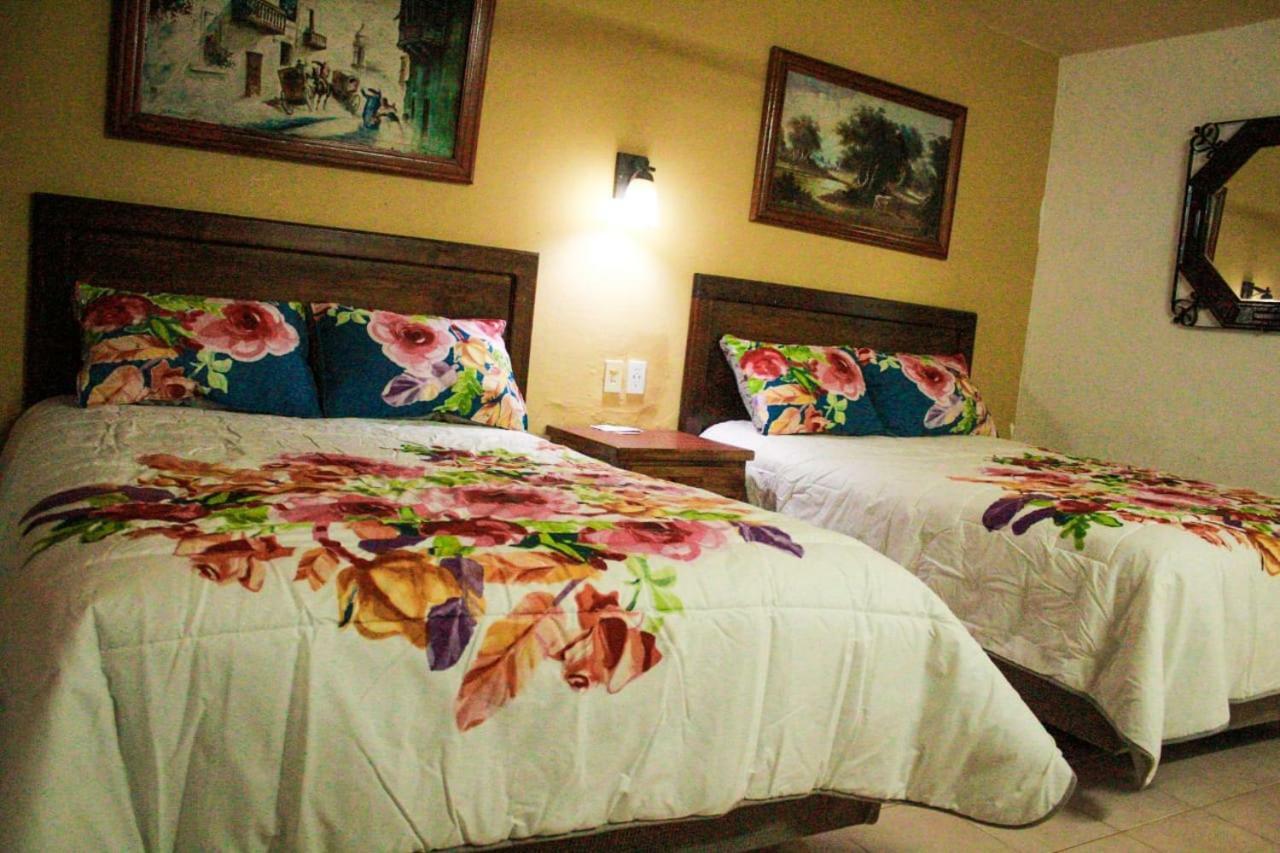 Hotel San Clemente فالادوليد المظهر الخارجي الصورة