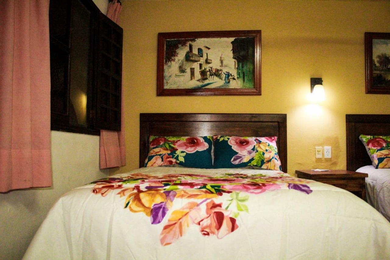 Hotel San Clemente فالادوليد المظهر الخارجي الصورة