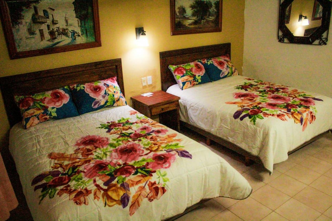 Hotel San Clemente فالادوليد المظهر الخارجي الصورة
