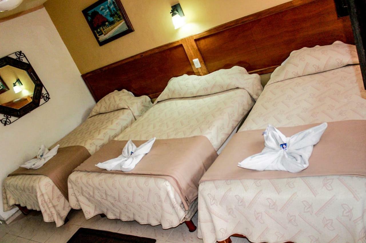 Hotel San Clemente فالادوليد المظهر الخارجي الصورة